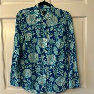 Gorgeous Talbots Button Down Shirt